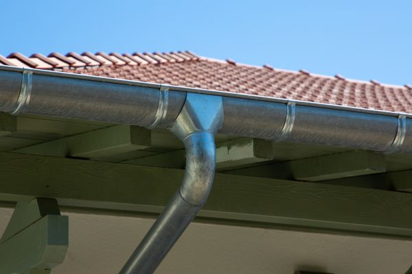 Eavestrough Repair in Norcross