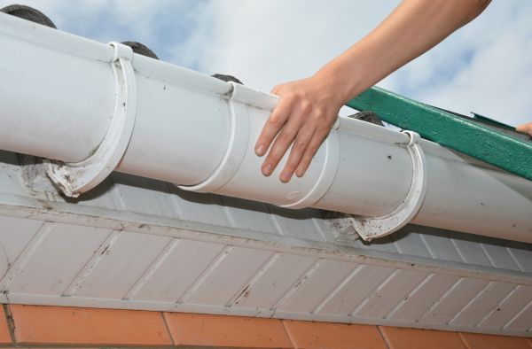 Gutter Reattachment in Norcross