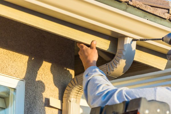 Aluminum Rain Gutter Service in Norcross
